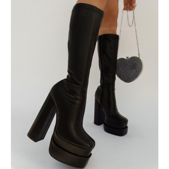 Dolls Kill Shoes - 8, 8.5, 9 & 10🖤🎥𝑽𝒆𝒓𝒔𝒂𝒄𝒆 𝑽𝒊𝒃𝒆𝒔 𝑲𝒏𝒆𝒆 𝑩𝒐𝒐𝒕 -BK